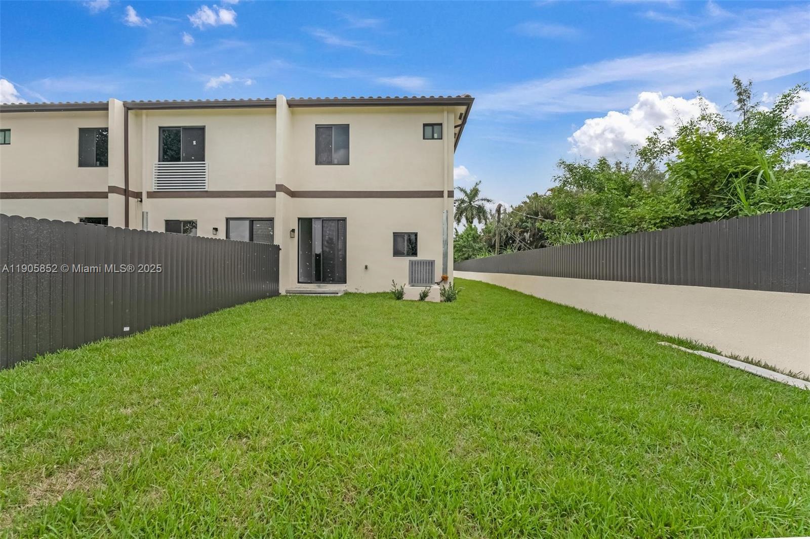 LITTLE RIVER FARMS - Residential Income