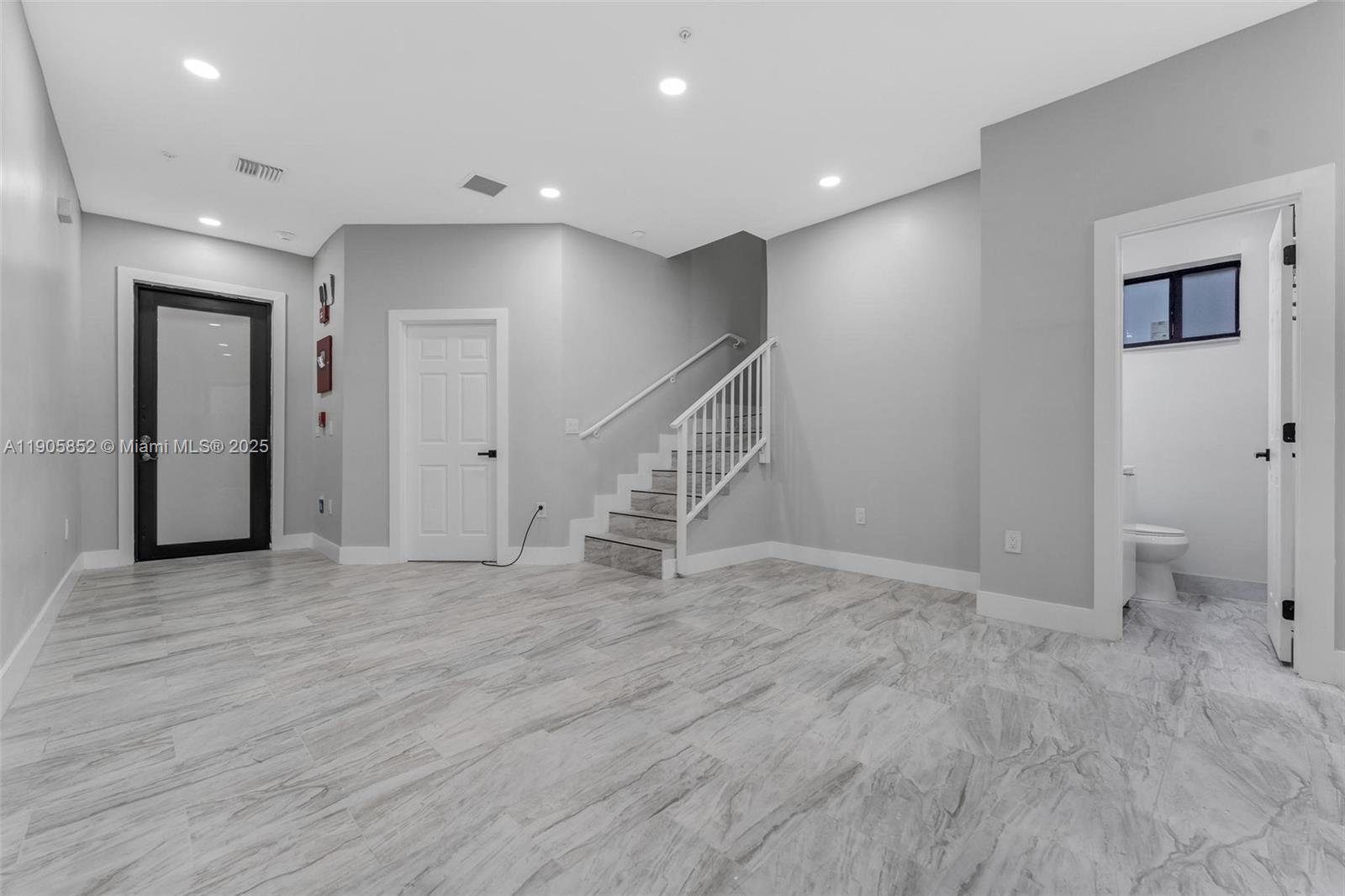 LITTLE RIVER FARMS - Residential Income