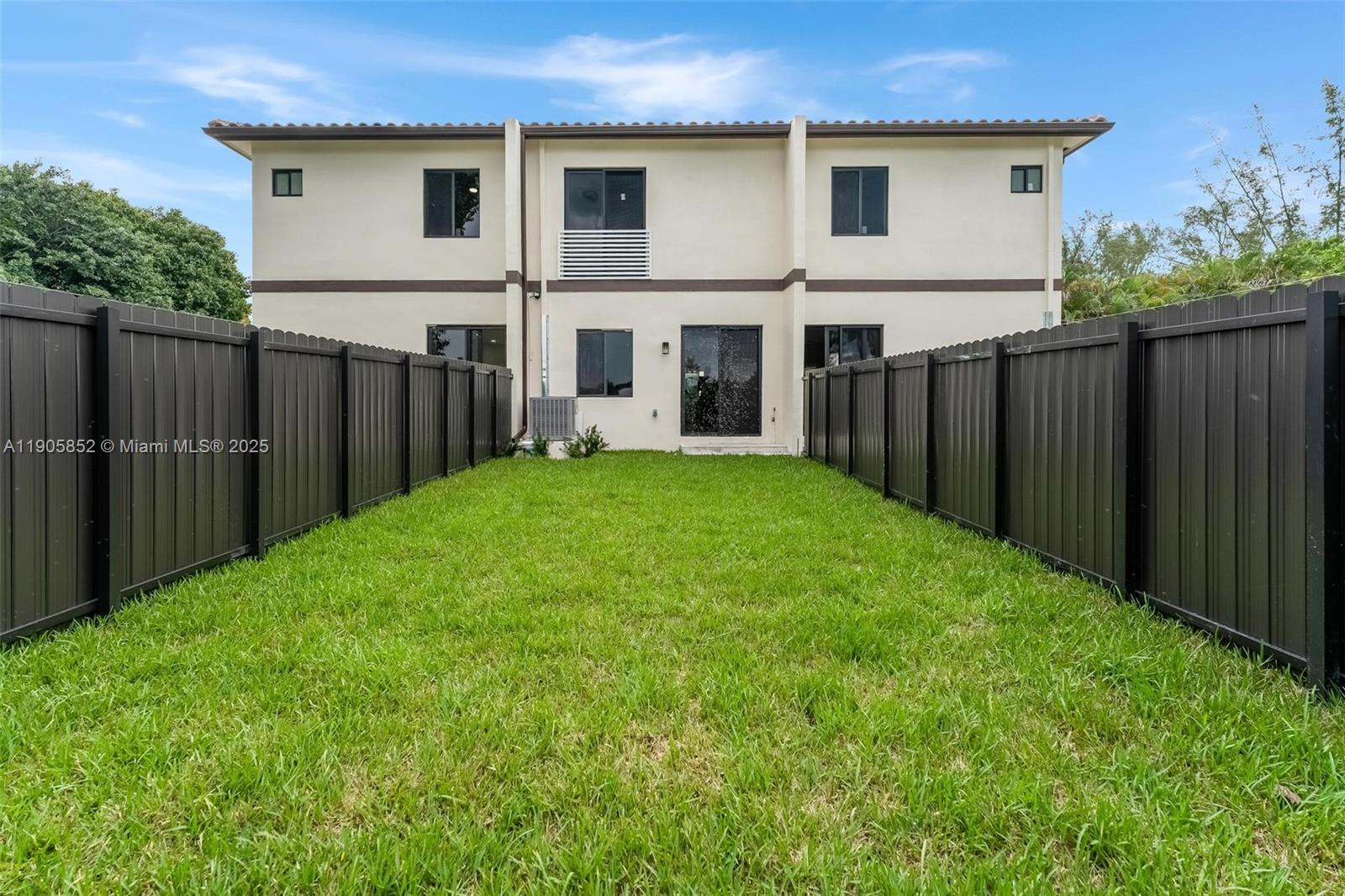 LITTLE RIVER FARMS - Residential Income