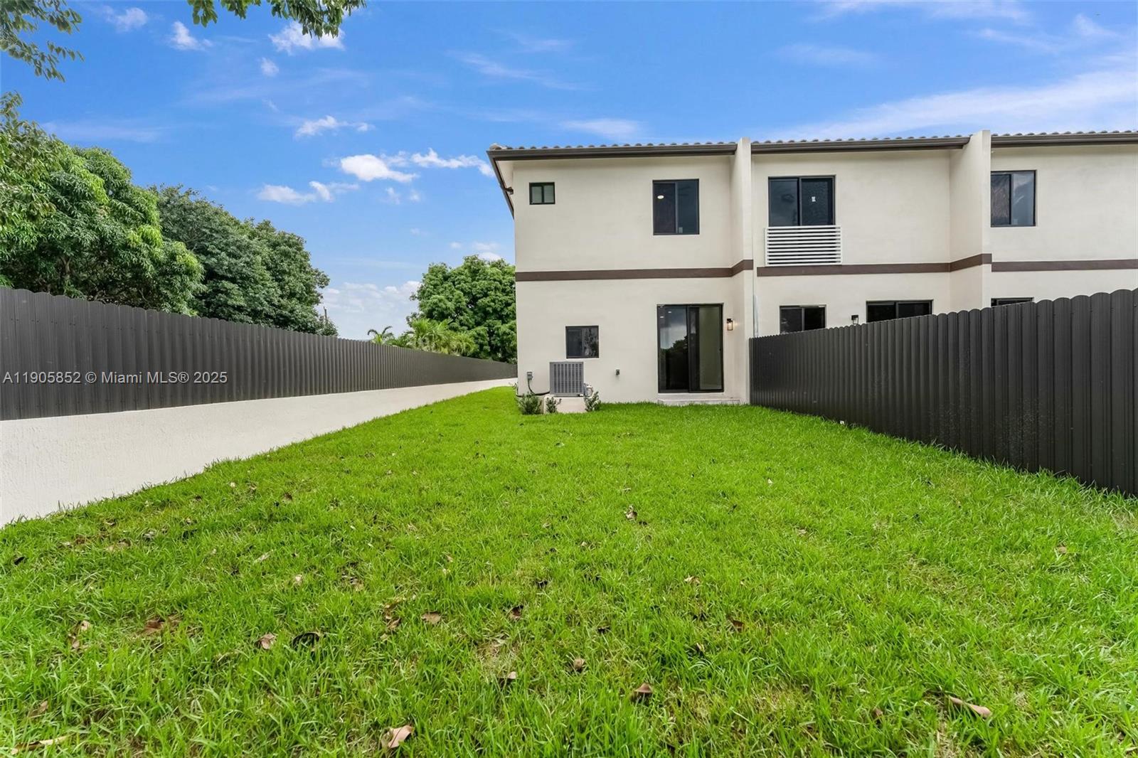 LITTLE RIVER FARMS - Residential Income