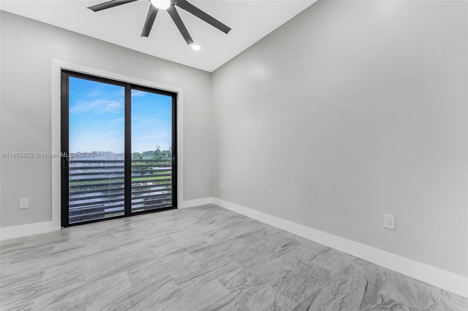 LITTLE RIVER FARMS - Residential Income