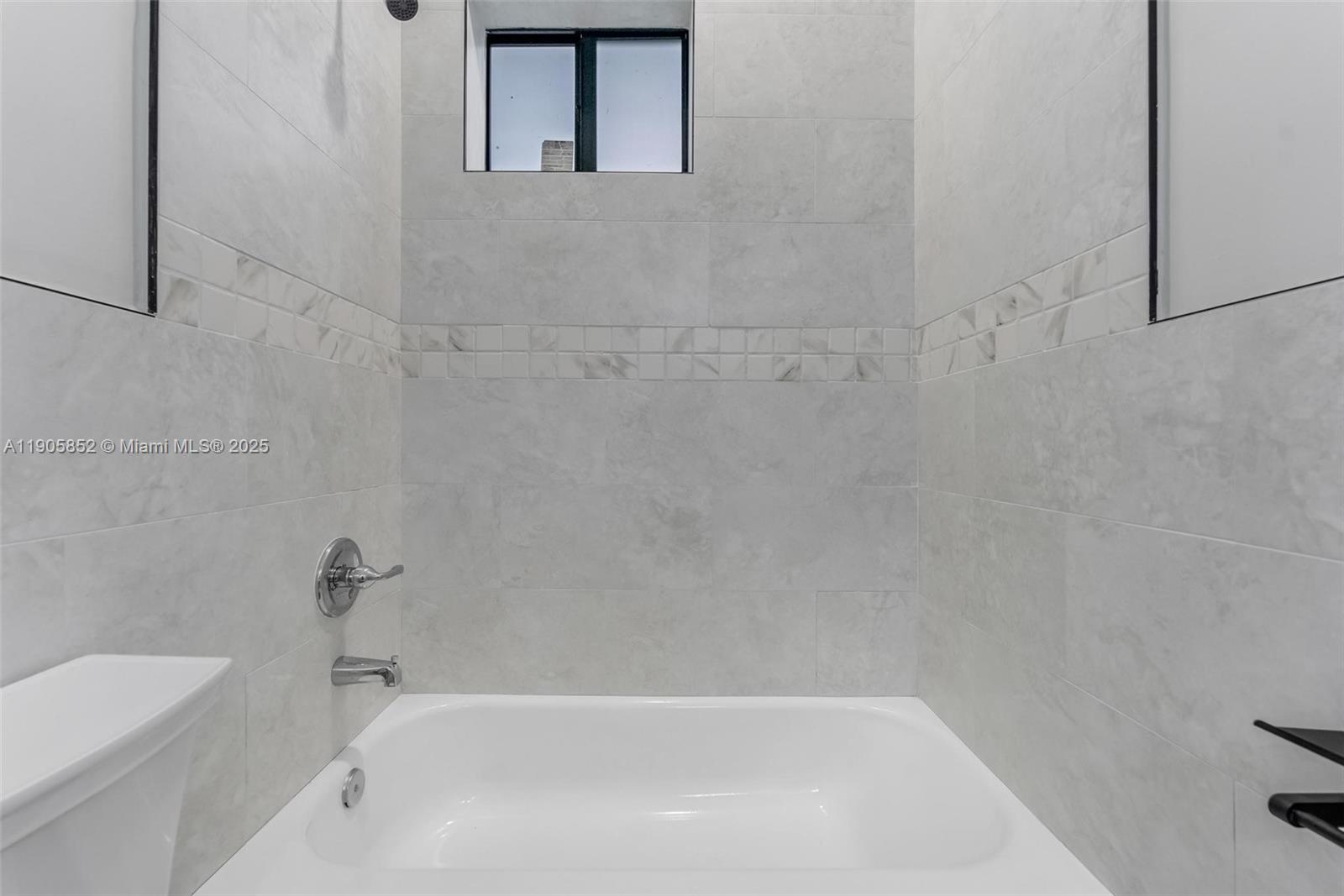 LITTLE RIVER FARMS - Residential Income