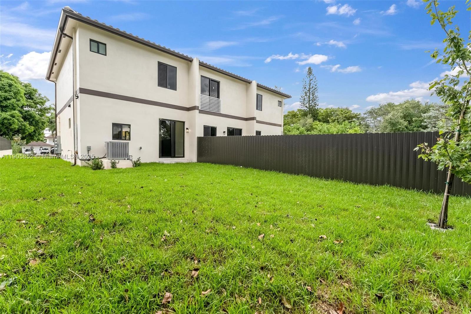 LITTLE RIVER FARMS - Residential Income