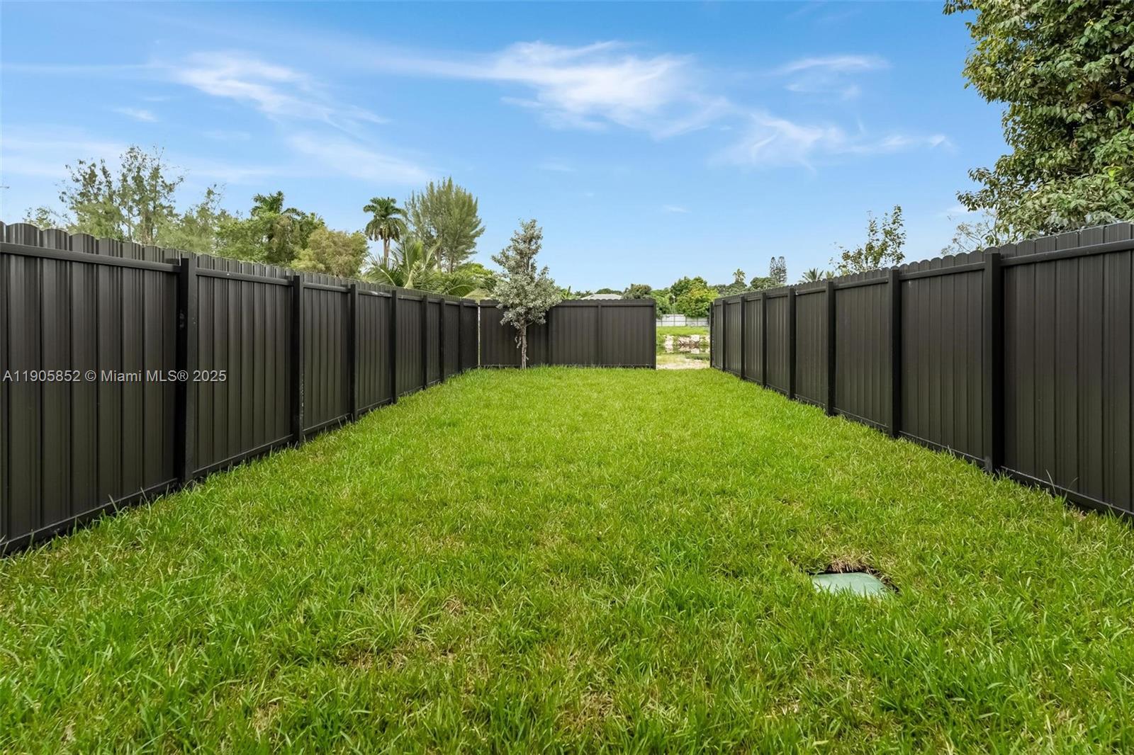 LITTLE RIVER FARMS - Residential Income