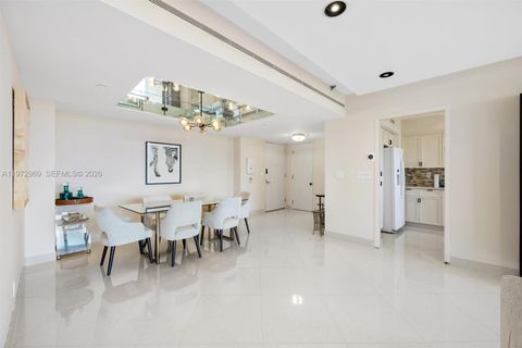 Tiny photo for 19500 Turnberry Way #5F, Aventura, FL 33180 (MLS # A11972969)