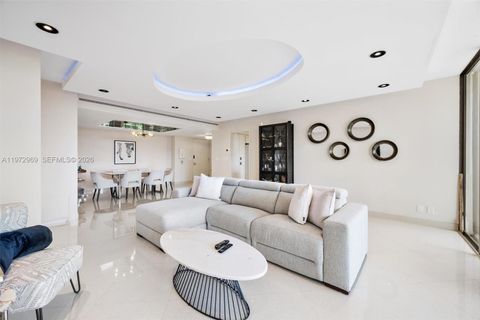 Tiny photo for 19500 Turnberry Way #5F, Aventura, FL 33180 (MLS # A11972969)