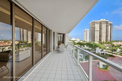 Tiny photo for 19500 Turnberry Way #5F, Aventura, FL 33180 (MLS # A11972969)