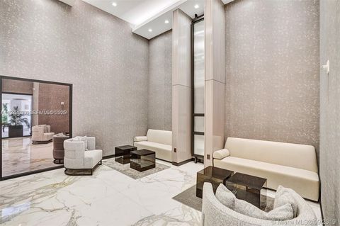 Tiny photo for 19500 Turnberry Way #5F, Aventura, FL 33180 (MLS # A11972969)