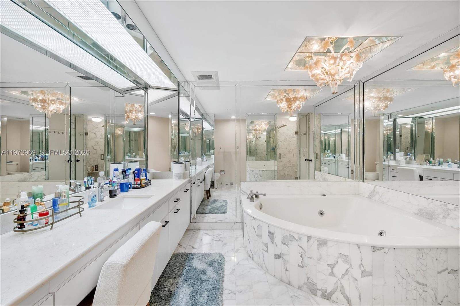 MARINA TOWER CONDO - Residential