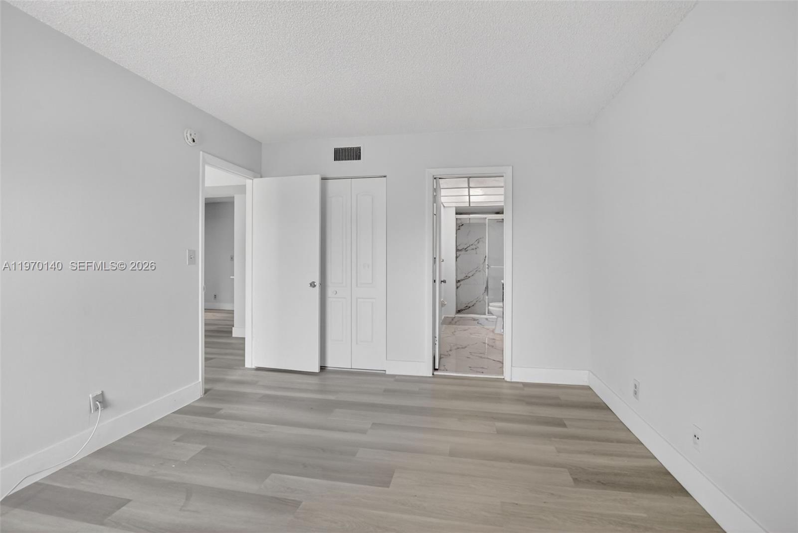 CASA DEL RIO CONDO - Residential