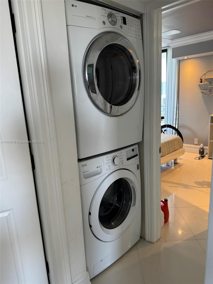 PARC CENTRAL AVENTURA EAS - Residential