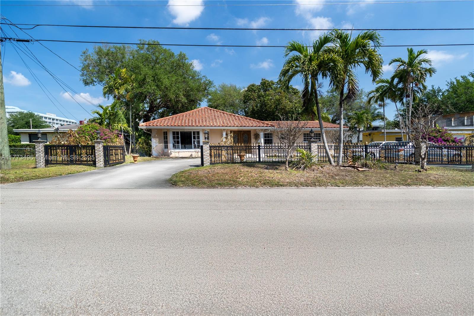 Property for Sale at 85 Nw 165th St, Miami, Broward County, Florida - Bedrooms: 4 
Bathrooms: 4  - $1,200,000