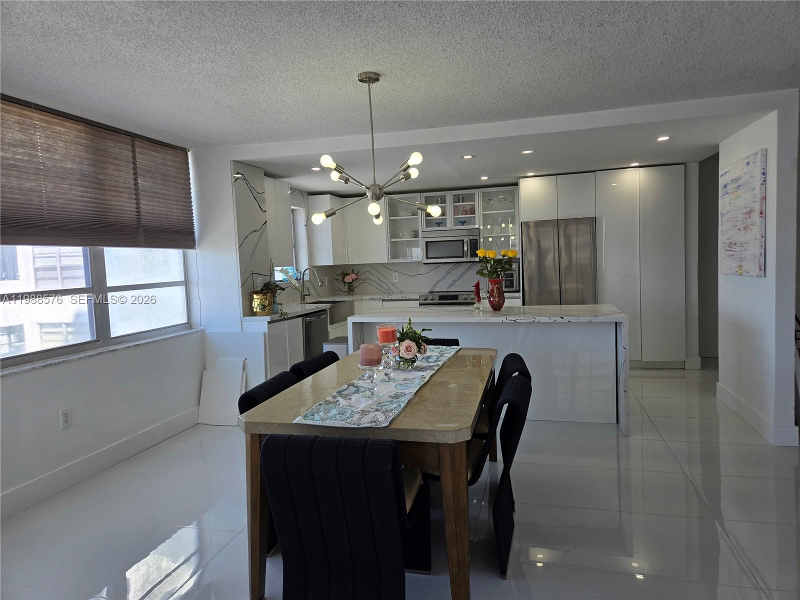 2750 NE 183rd St 2205 T