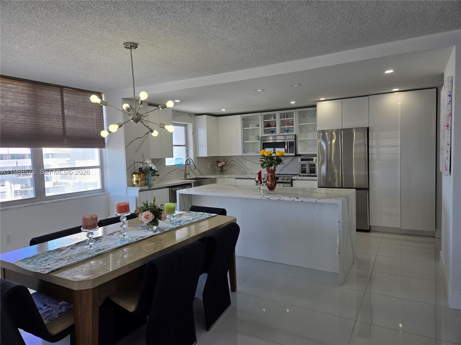 COMMODORE PLAZA CONDO - Residential