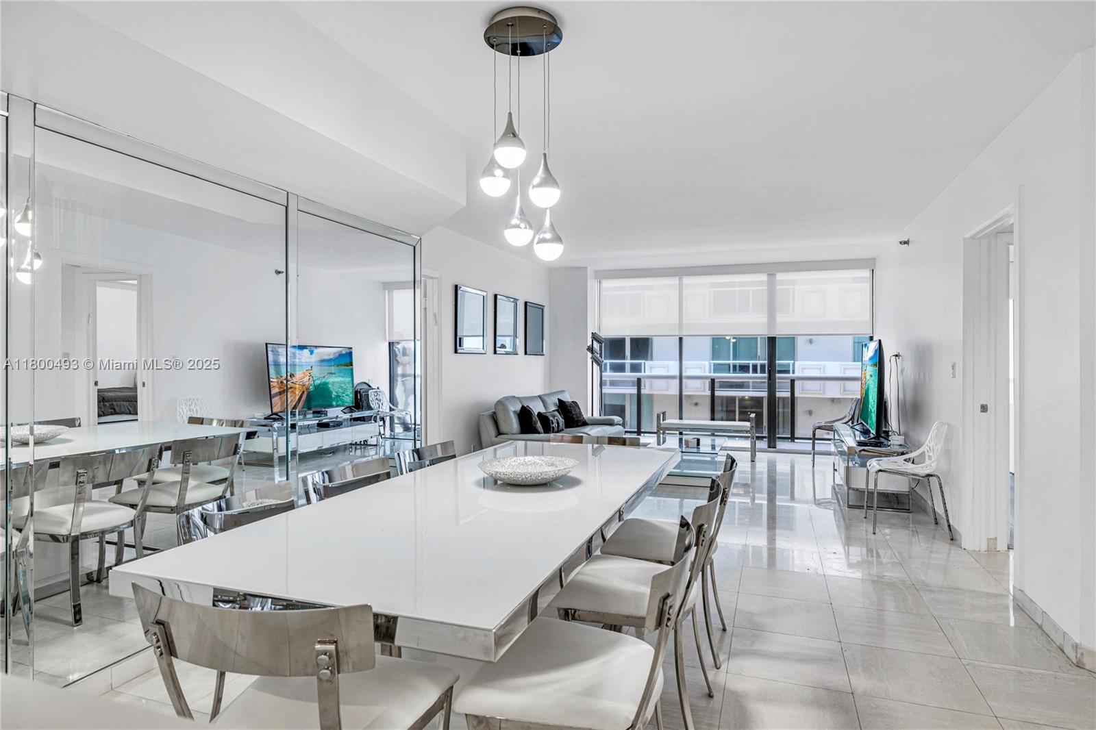 THE WAVES CONDO - Residential Lease
