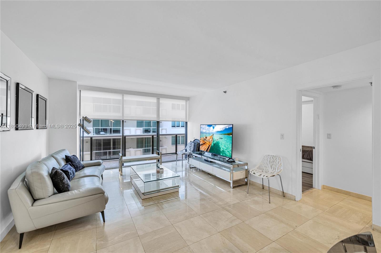 THE WAVES CONDO - Residential Lease