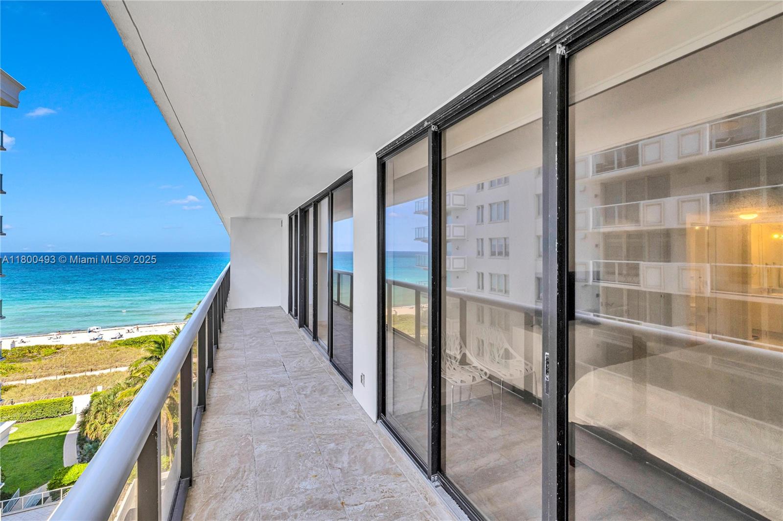 9455 Collins Ave 910