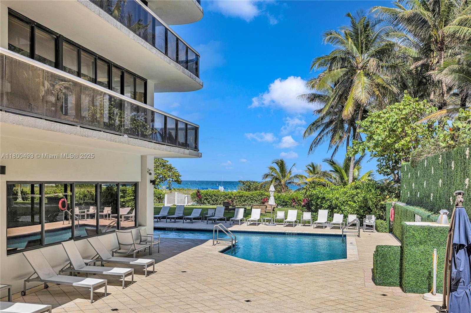 THE WAVES CONDO - Residential Lease