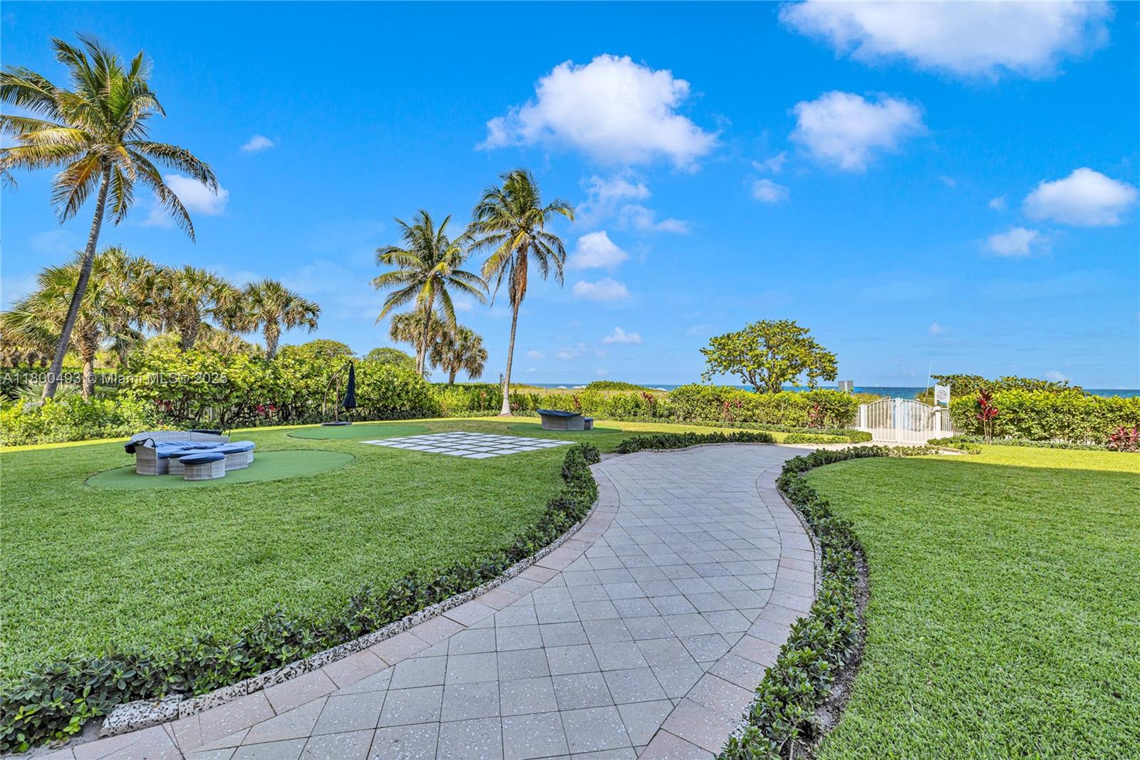 THE WAVES CONDO - Residential Lease