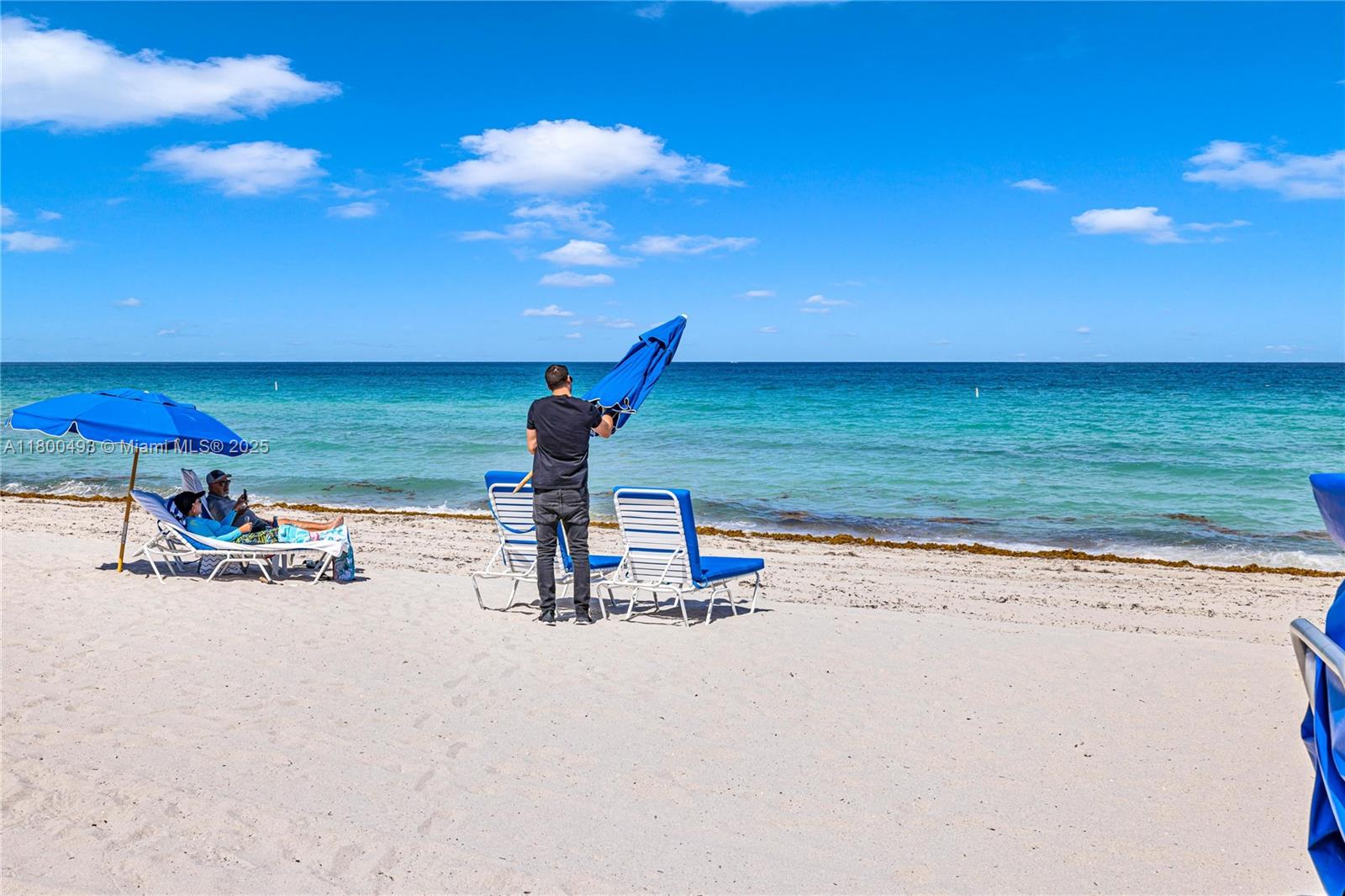 THE WAVES CONDO - Residential Lease