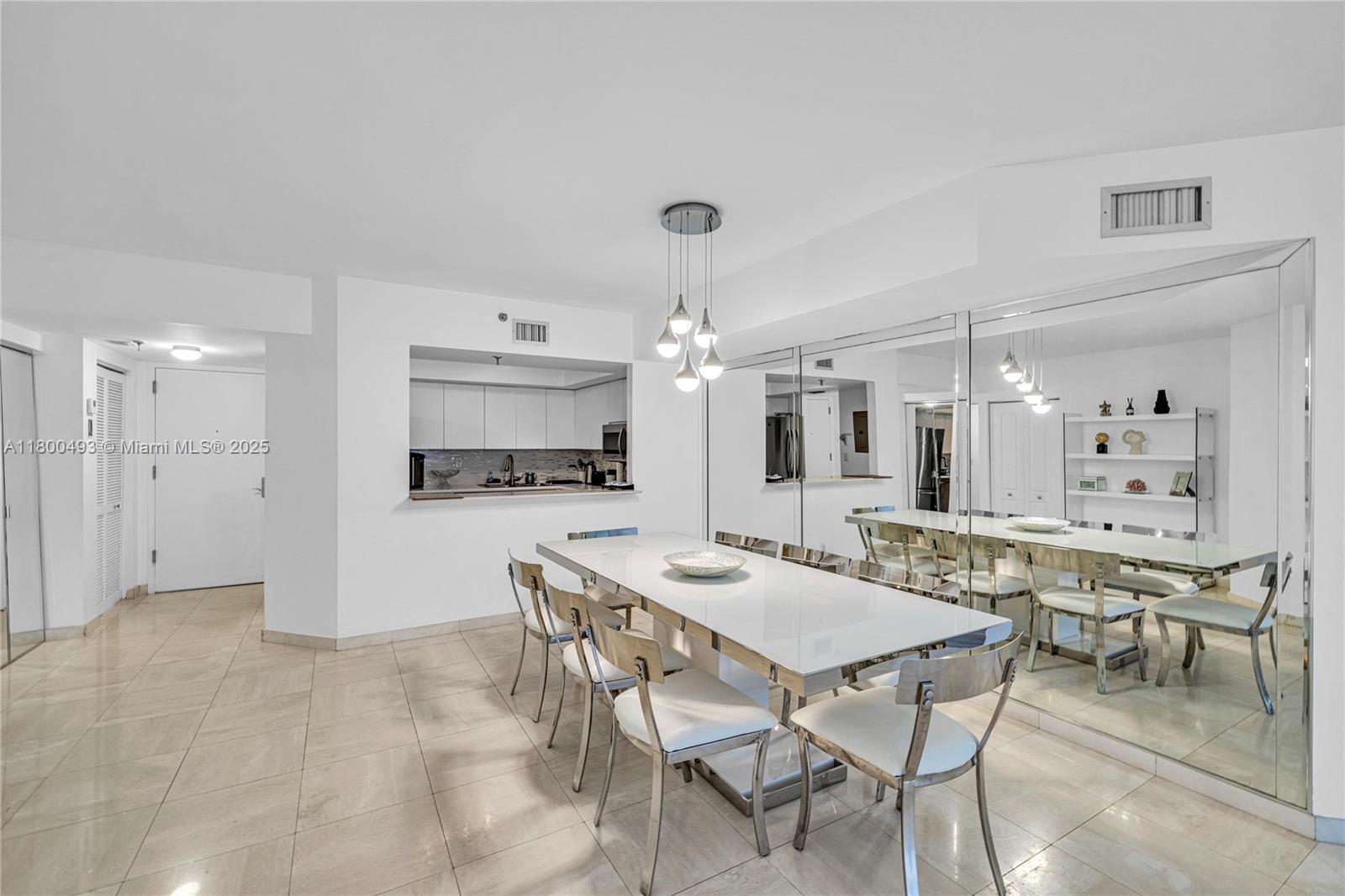 THE WAVES CONDO - Residential Lease