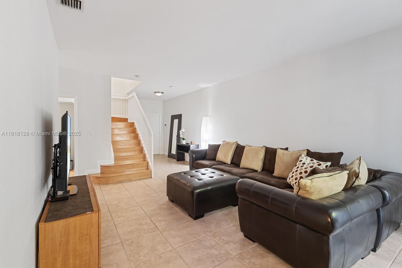 DORAL ISLES ST LUCIA - Residential