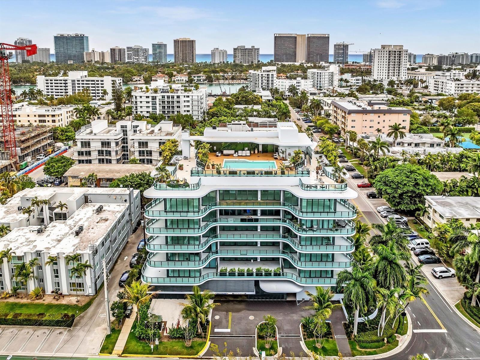 9901 W Bay Harbor Dr 503, Bal Harbour, Miami-Dade County, Florida - 3 Bedrooms  
4 Bathrooms - 