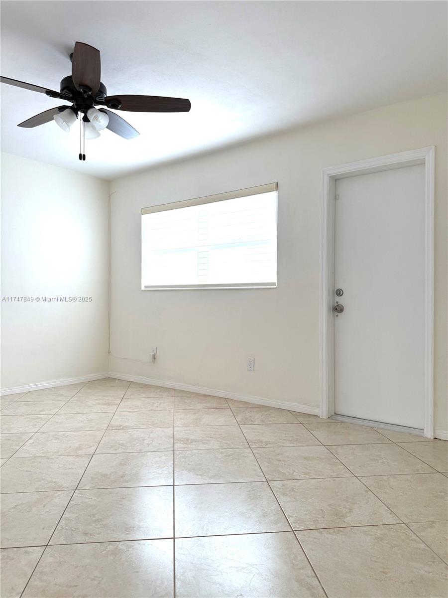 VENETIAN ISLES CO-OP - Residential