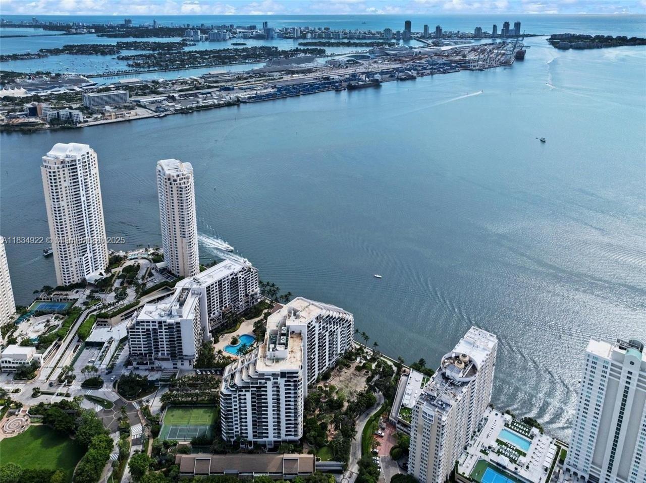 BRICKELL KEY ONE CONDO - Residential