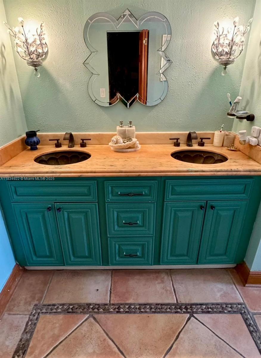 BRICKELL KEY ONE CONDO - Residential