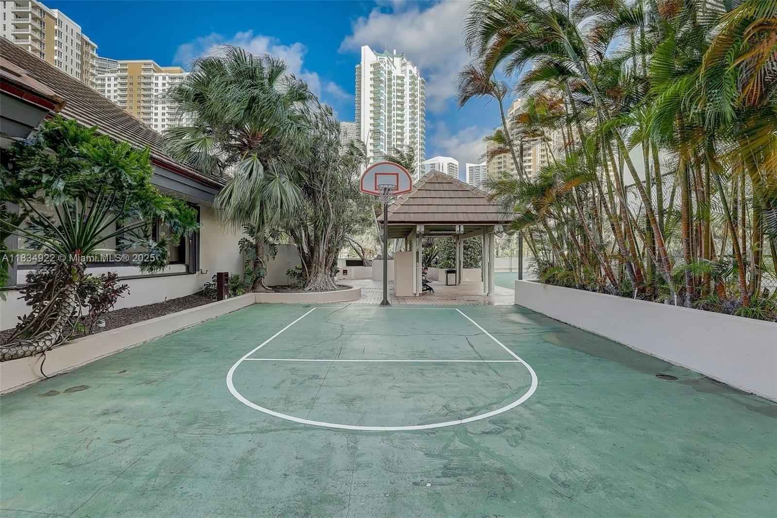 BRICKELL KEY ONE CONDO - Residential