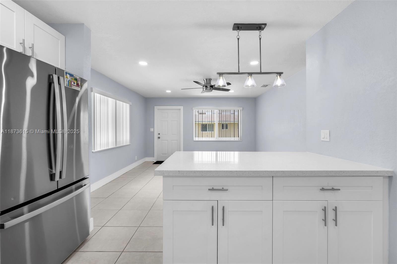 Gorgeous completely remodeled 2 bedroom 1 bathroom unit in Dania Beach, just 5 minutes from the Beach, 3 minutes to Dania Point and 5 minutes form the I95. Also, just about 10 minutes from the Ft. Lauderdale Airport. This unit has it all, with tons of natural light, full size washer and dryer in separate laundry room, a large walk in closet and two parking spaces. Common space in back of building can be used by all tenants. This is so beautiful, you need to see it! Very Easy to Show on Supra.