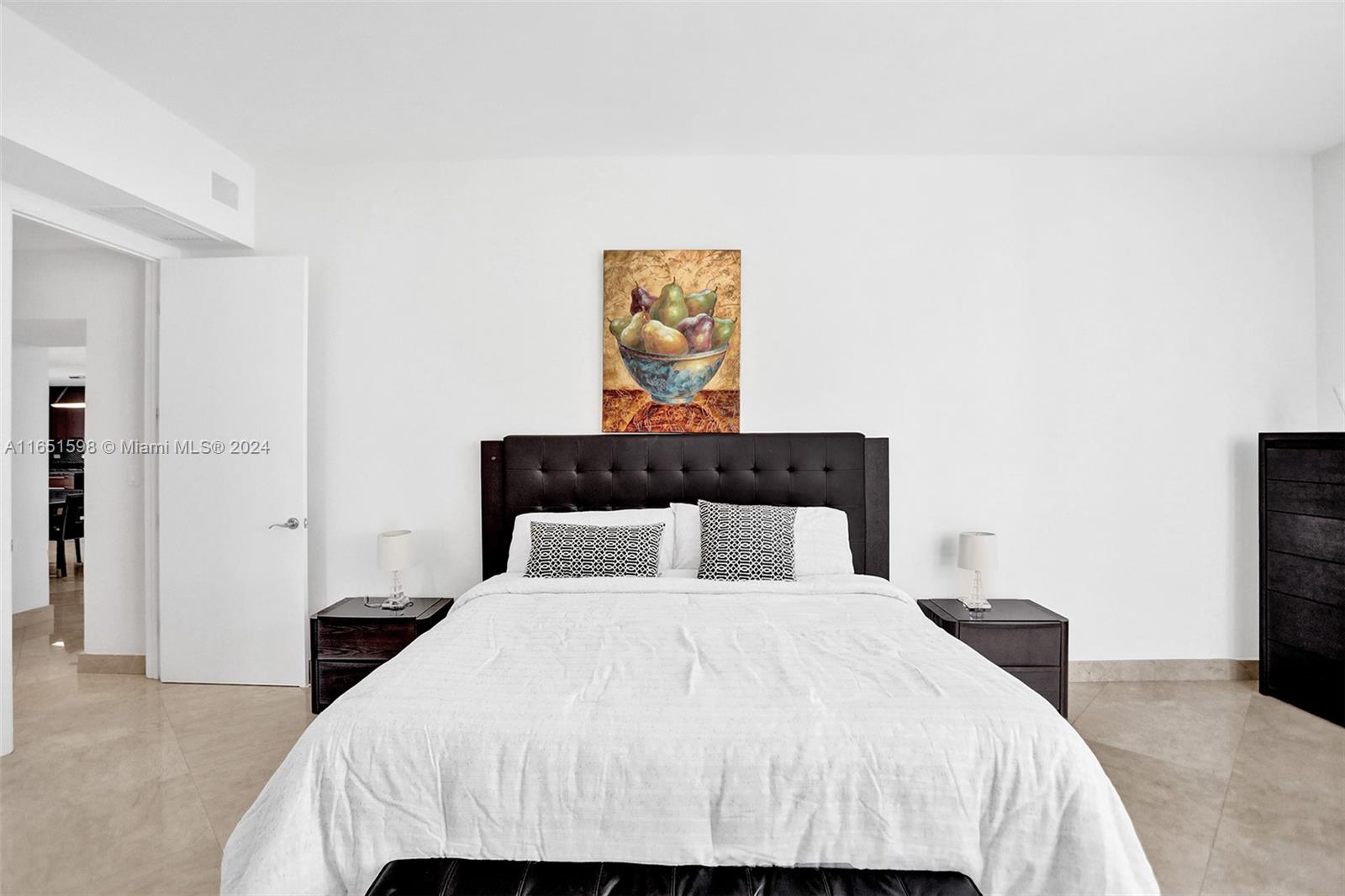 TRUMP TOWER I - Residential