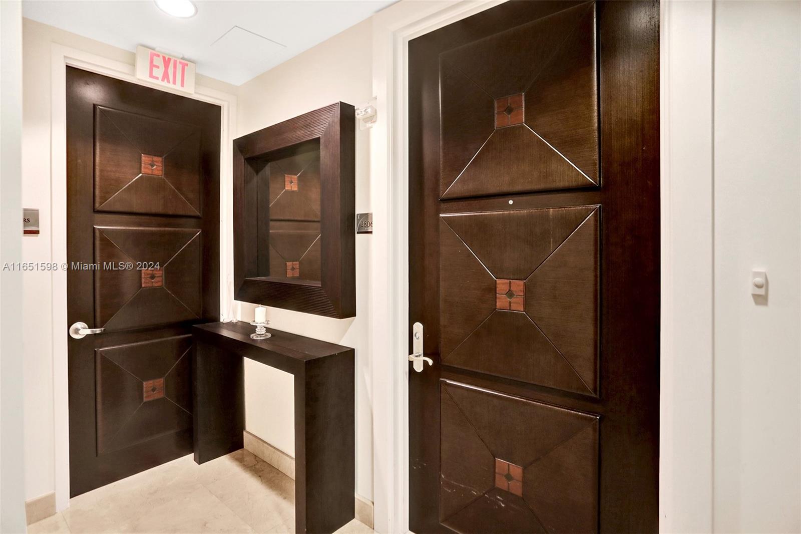 TRUMP TOWER I - Residential