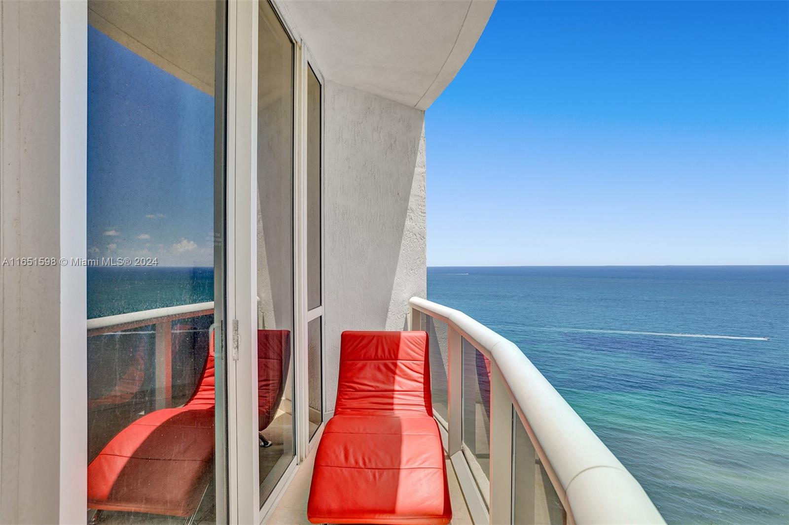 TRUMP TOWER I - Residential