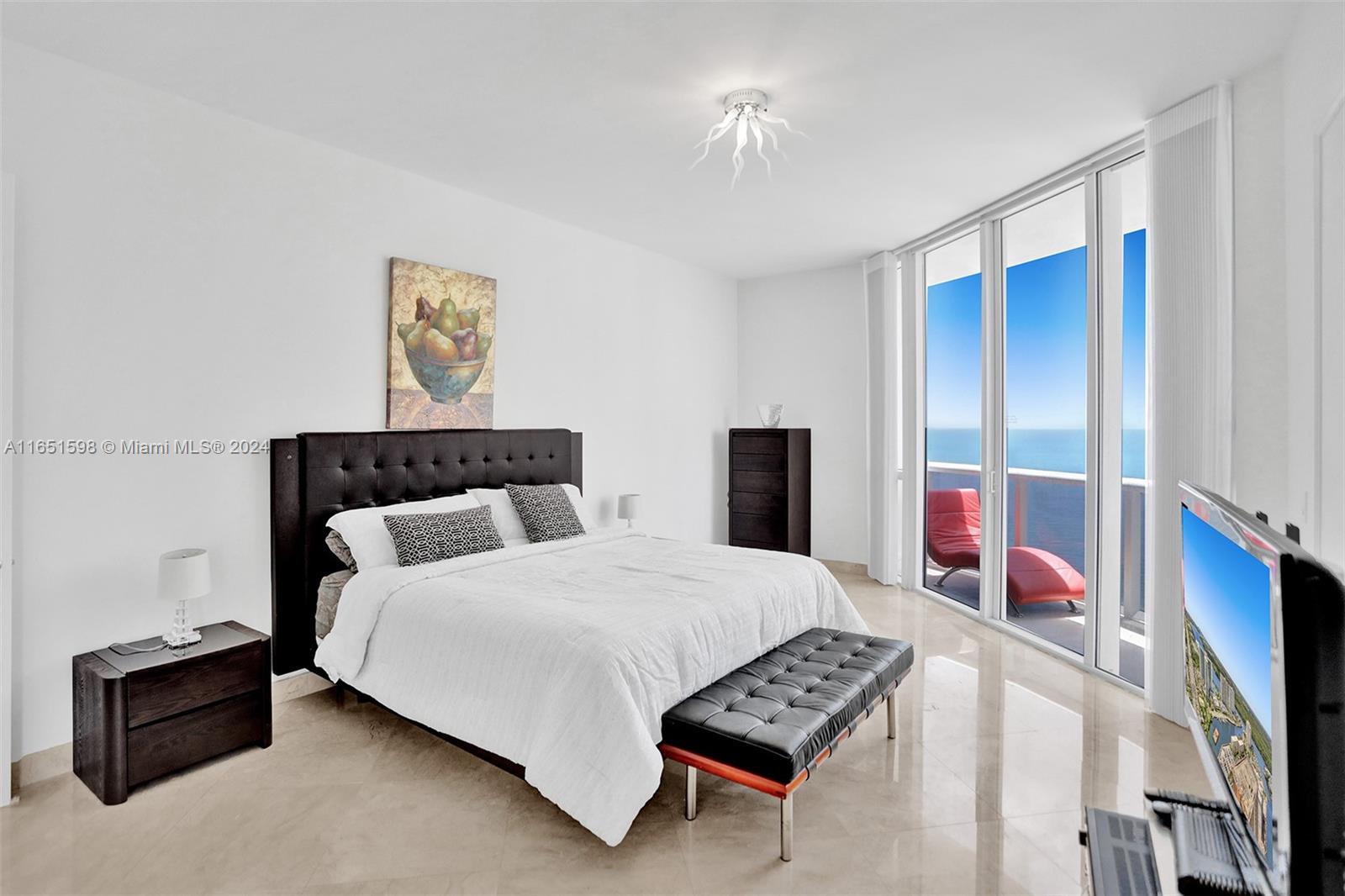 TRUMP TOWER I - Residential