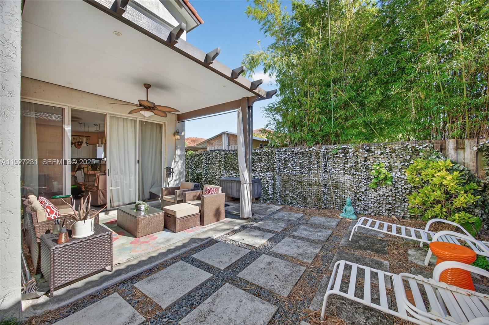 LAKES BY THE BAY SEC 8 - Residential