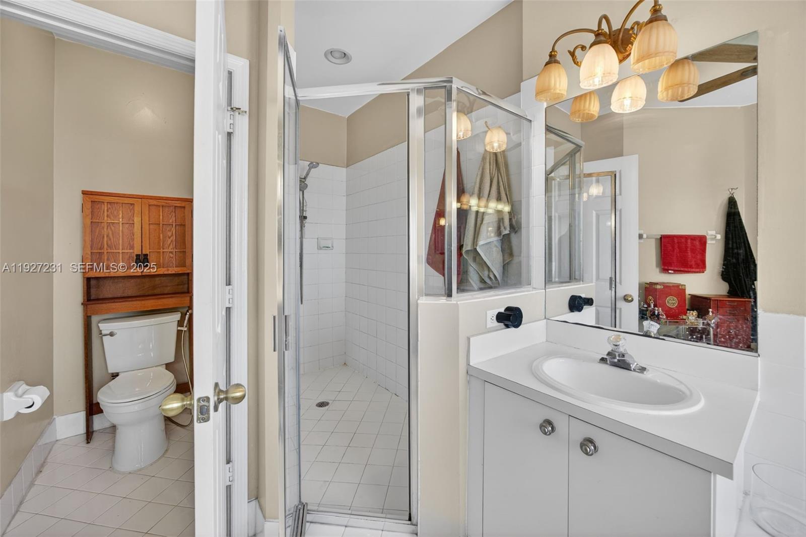 LAKES BY THE BAY SEC 8 - Residential