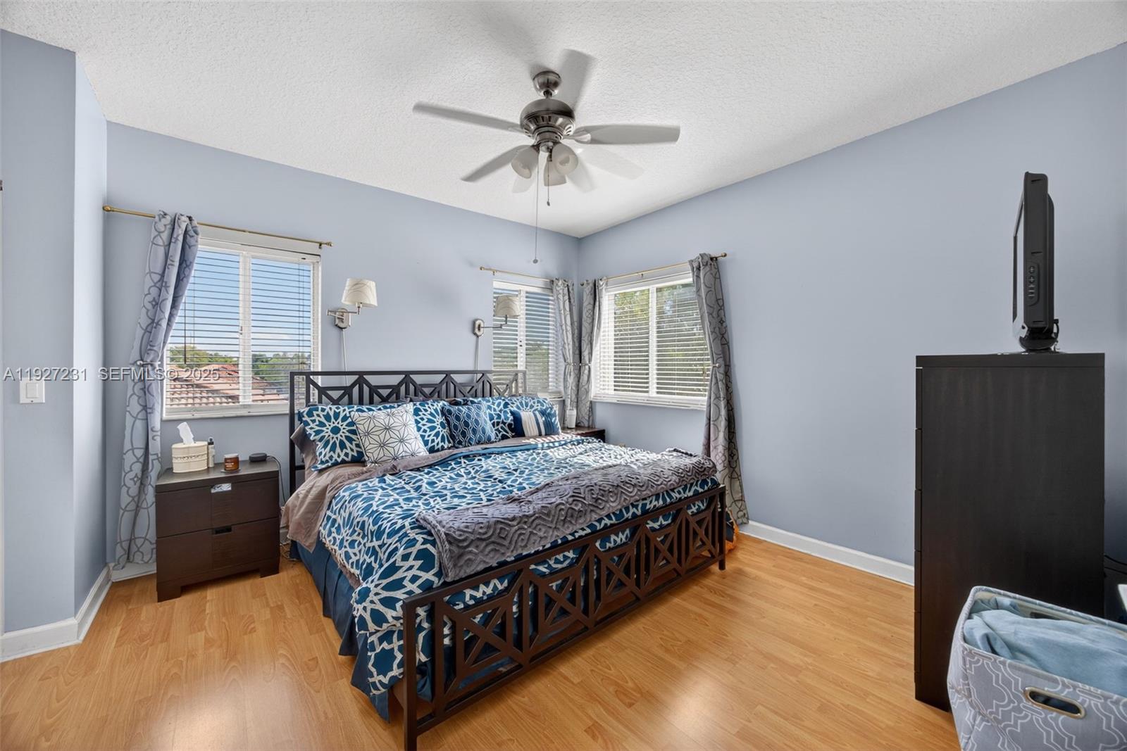 LAKES BY THE BAY SEC 8 - Residential