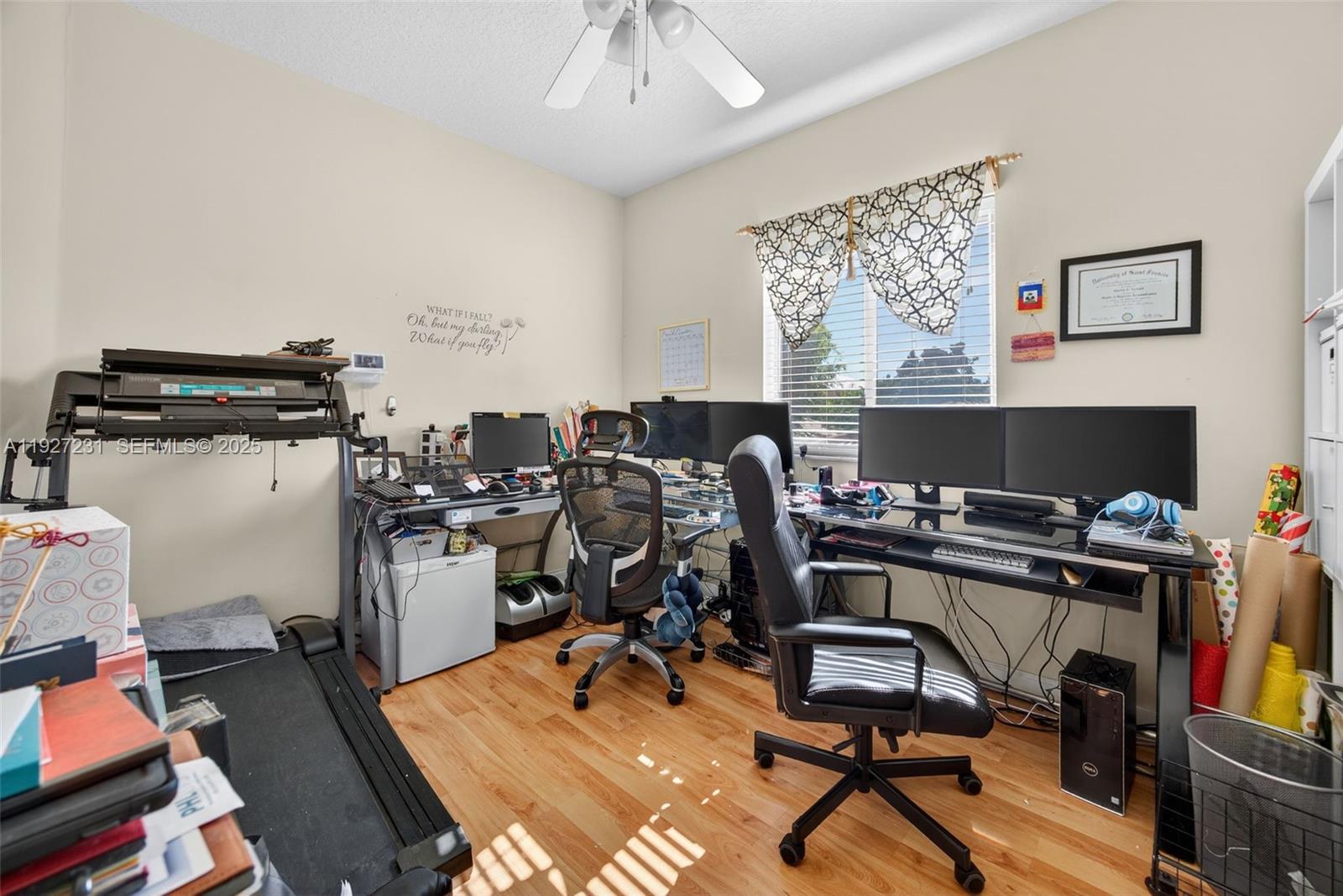 LAKES BY THE BAY SEC 8 - Residential