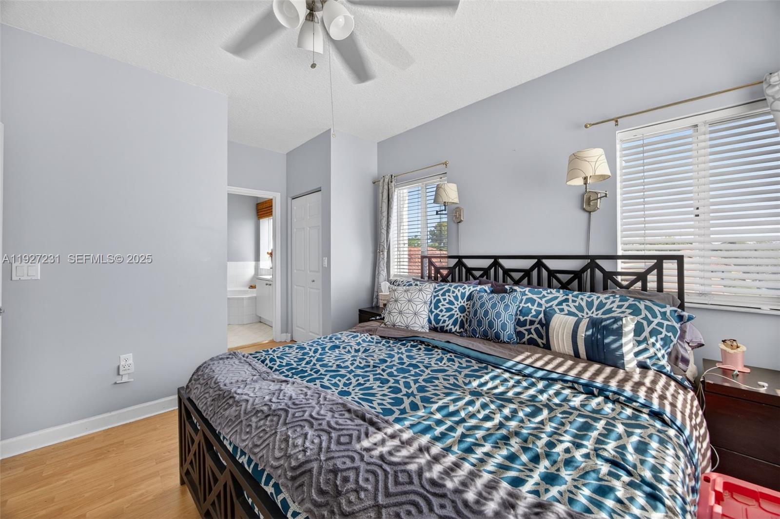 LAKES BY THE BAY SEC 8 - Residential