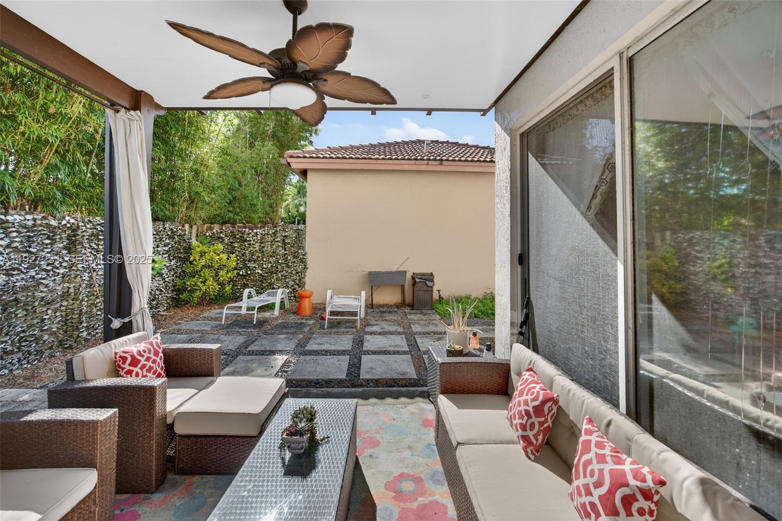 LAKES BY THE BAY SEC 8 - Residential