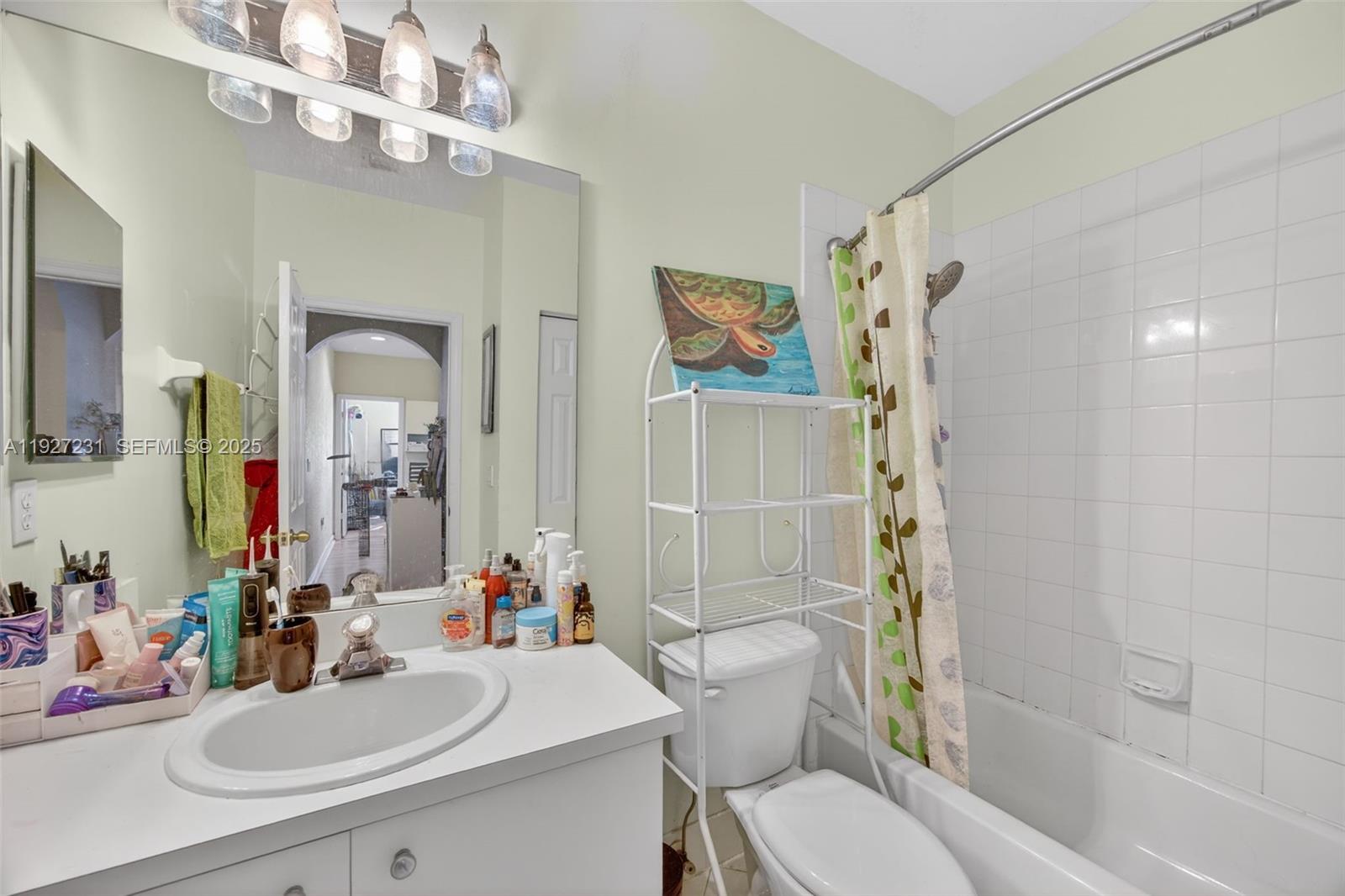 LAKES BY THE BAY SEC 8 - Residential