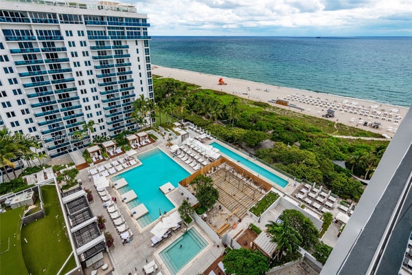 2301 COLLINS AVE APT 1615, MIAMI BEACH, FL 33139 - Image 485f8e48fe0799b0254075e16dc5cf8e/930653592