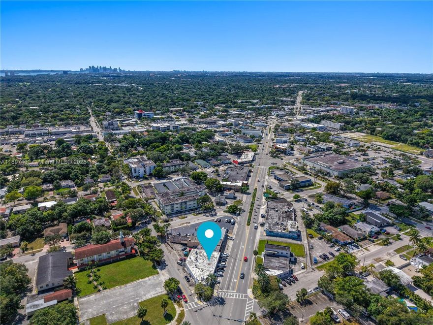 Fully leased 7-unit retail center on high-traffic W Dixie Hwy in North Miami. Excellent visibility and access with ample parking. All tenants are long-term and paying under market rent, creating immediate upside potential for investors. This property offers stable income, prime frontage, and strong future appreciation. Surrounded by ongoing residential and retail development, it is ideal for investors seeking a high-visibility, income-producing asset with value-add potential in one of Miami’s fastest-growing areas.