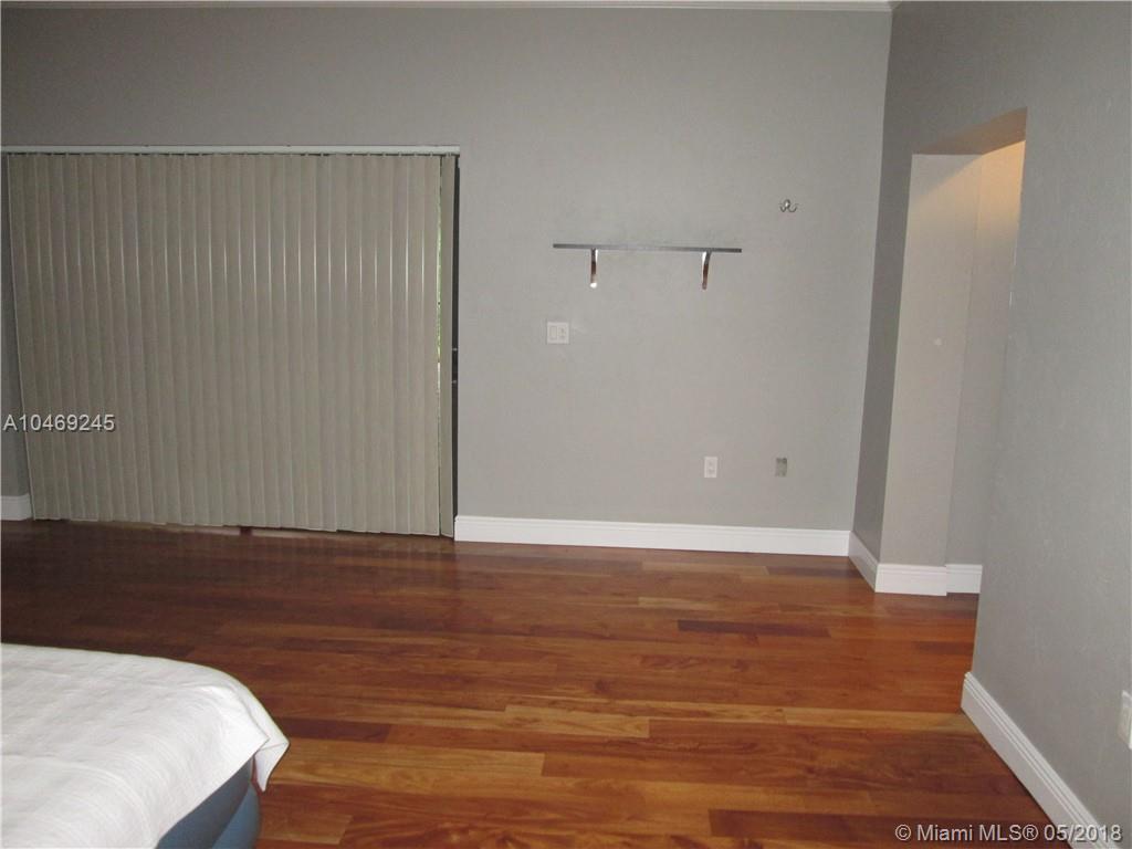 Pine Shore Sec 05 - Residential Lease