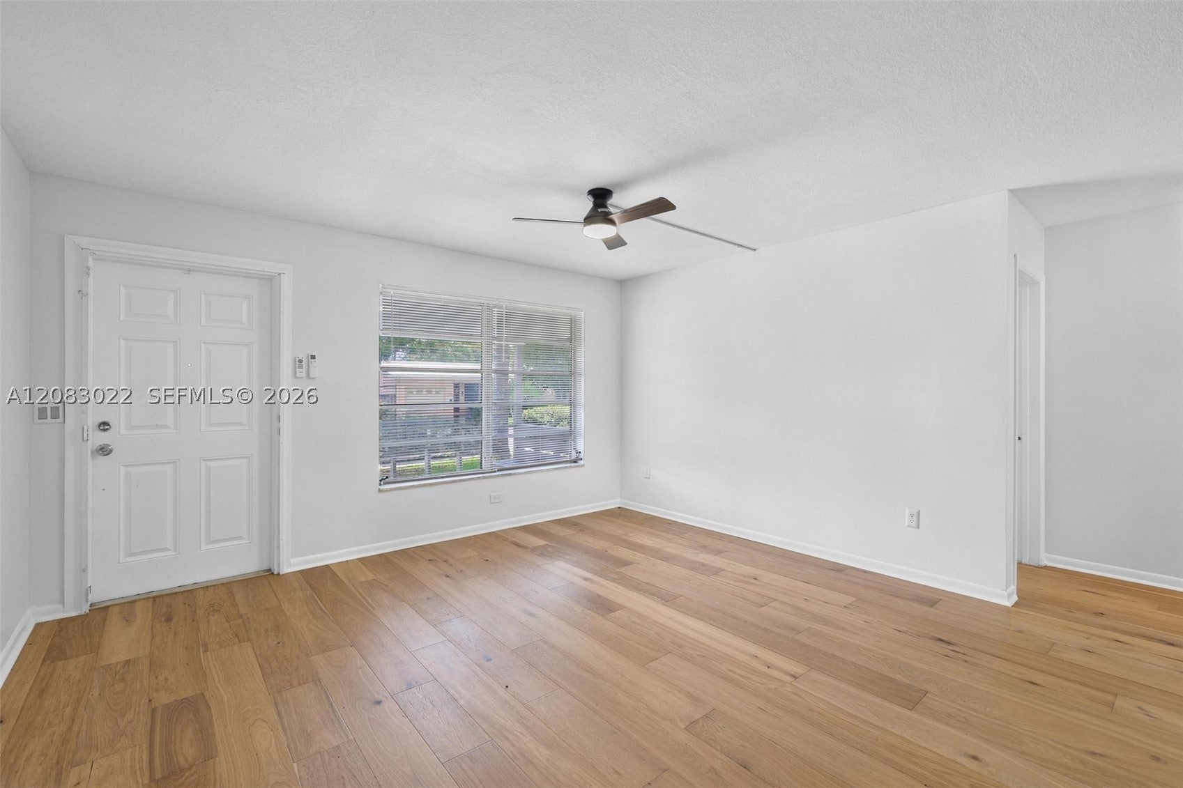 1103 S F St
