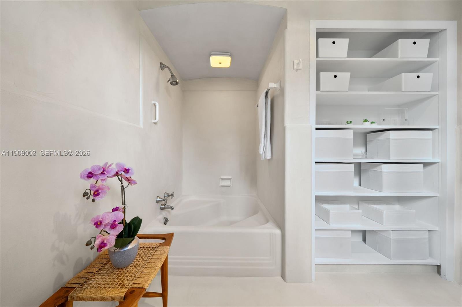 BAY POINT - Residential