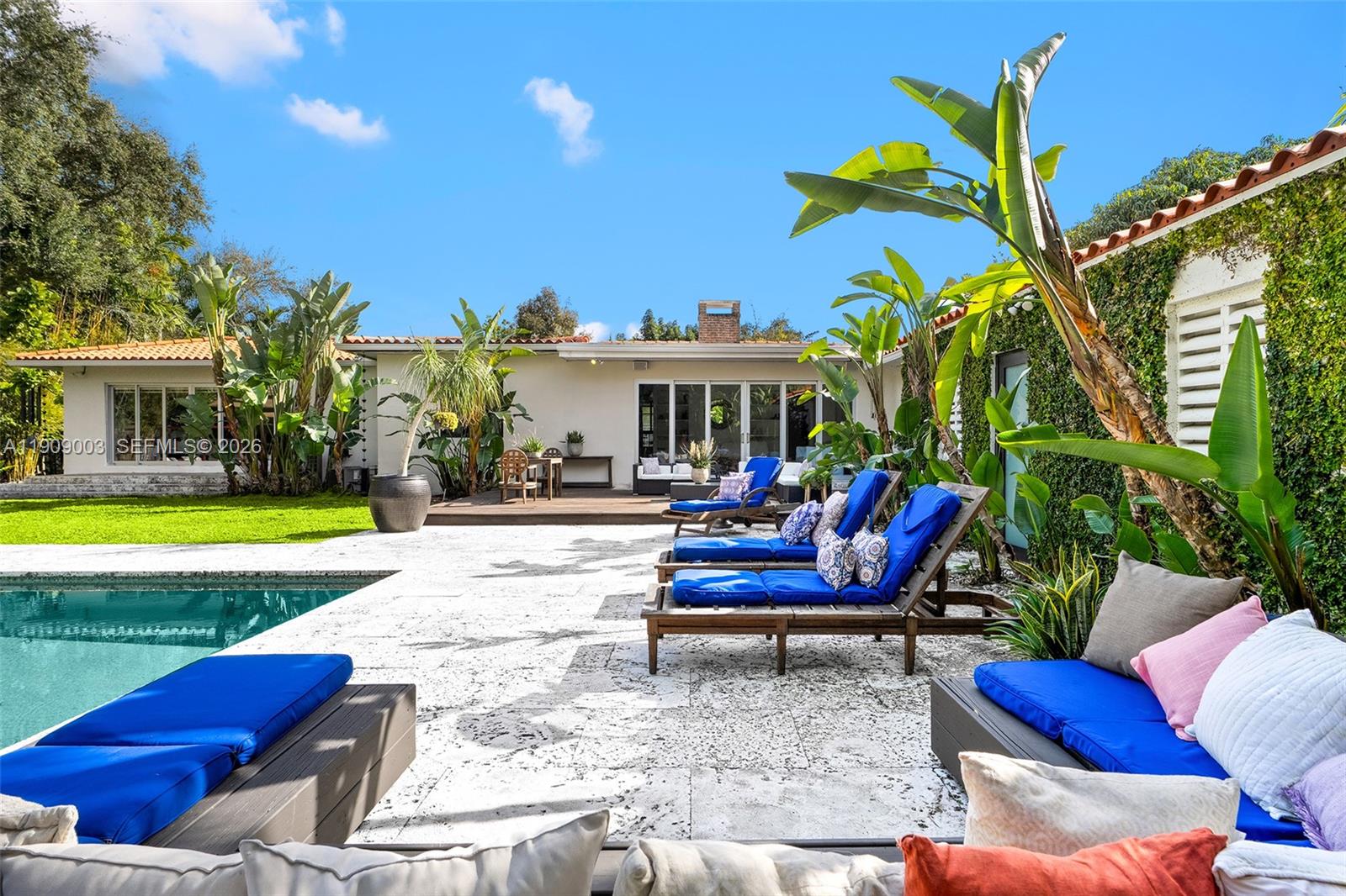 BAY POINT - Residential