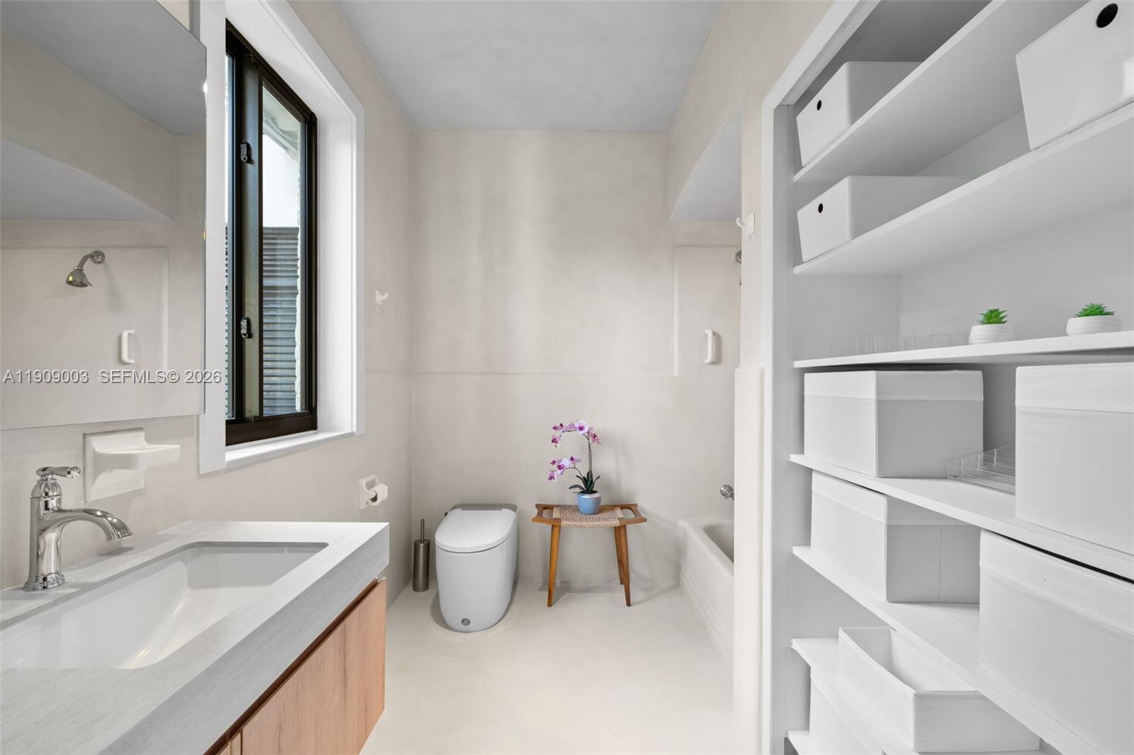 BAY POINT - Residential